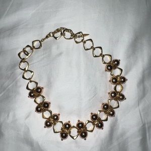 Woman’s necklace
